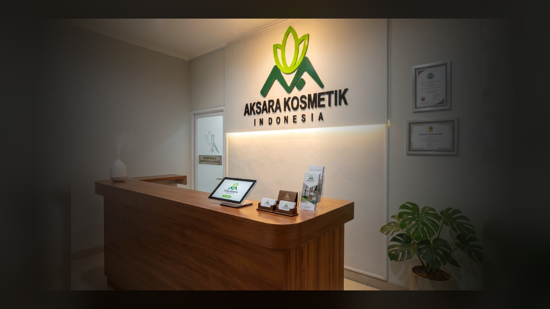 TENTANG AKSARA KOSMETIK INDONESIA